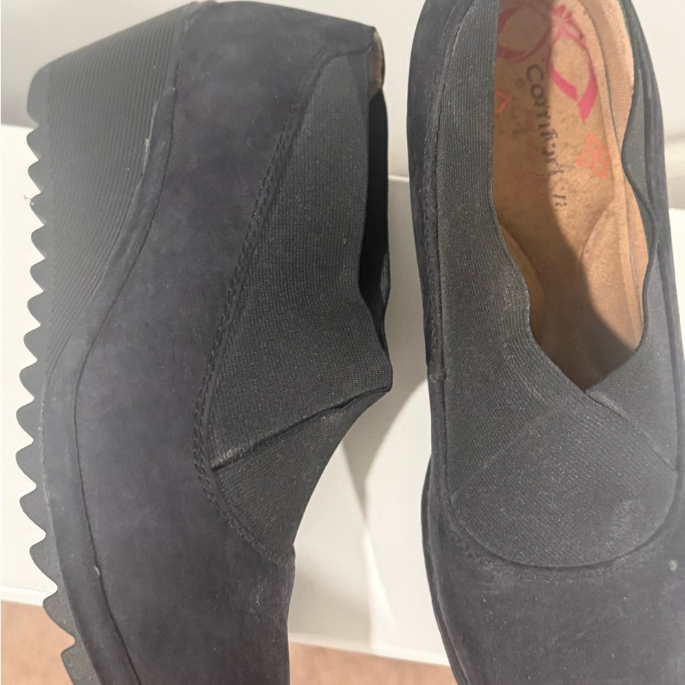 Comfortiva Wedges